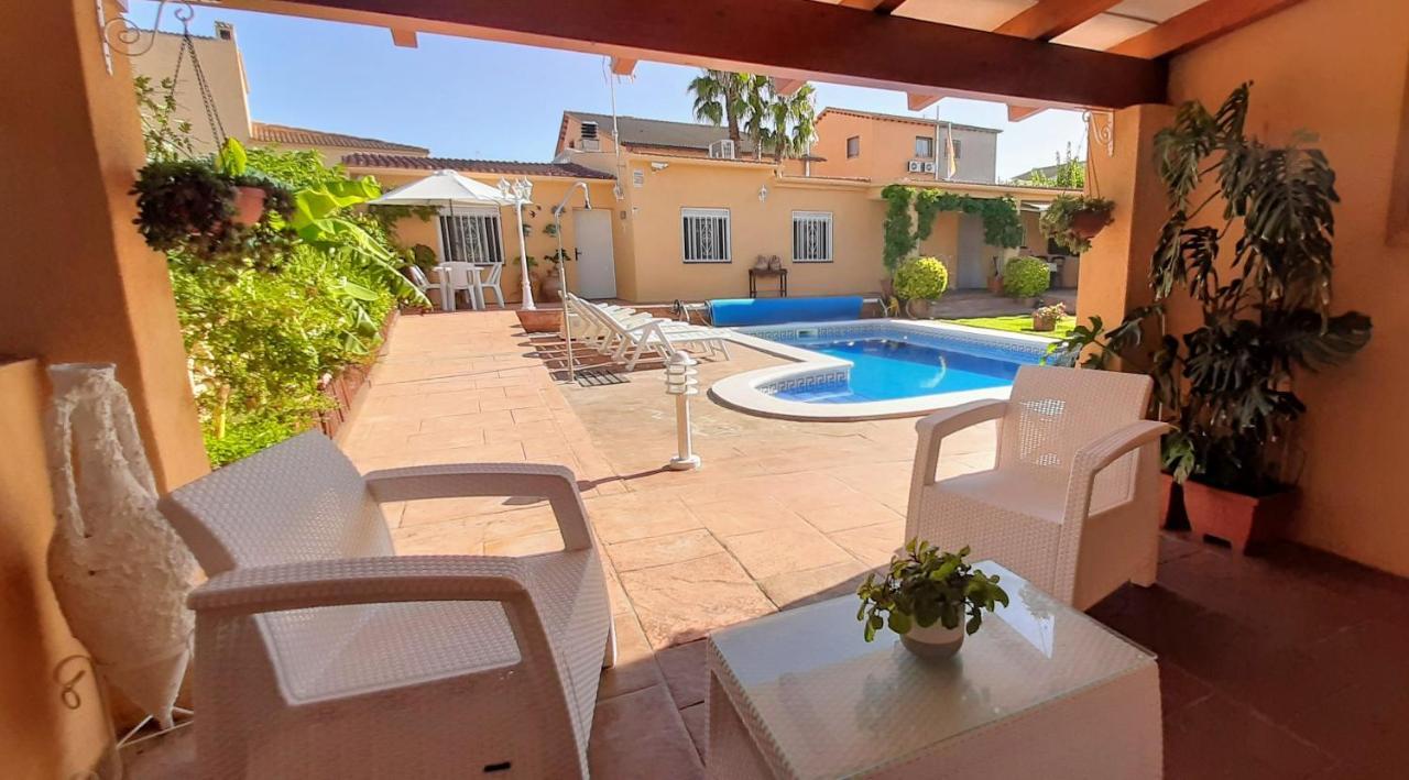 Chalet Vacacional Con Piscina Privada Y Barbacoa Tarragone Extérieur photo