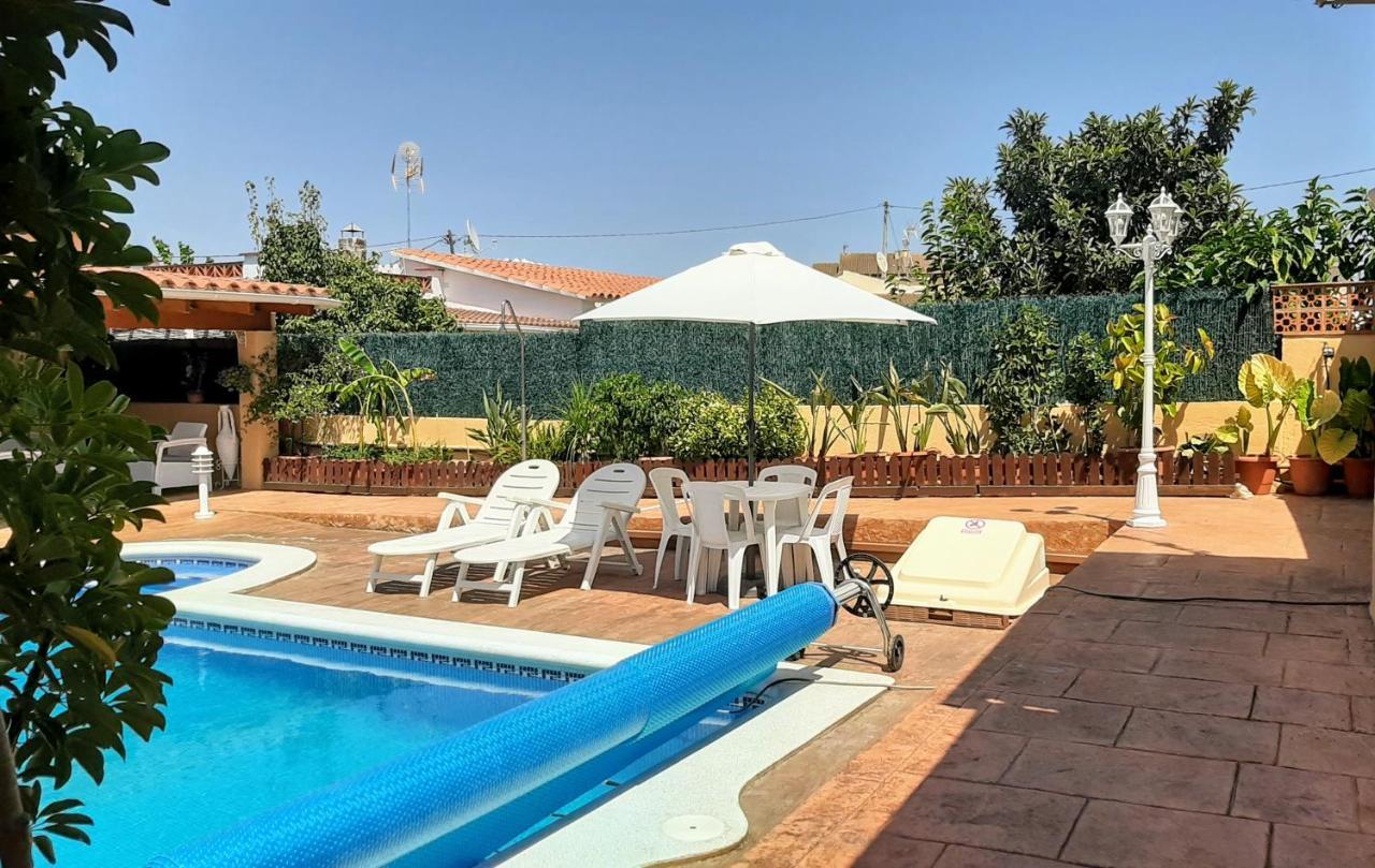 Chalet Vacacional Con Piscina Privada Y Barbacoa Tarragone Extérieur photo